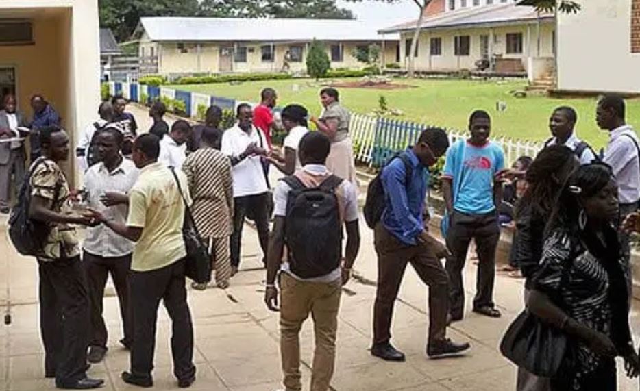 A group of Nigerian students struggling to afford nutritious meals due to rising food prices on campus.